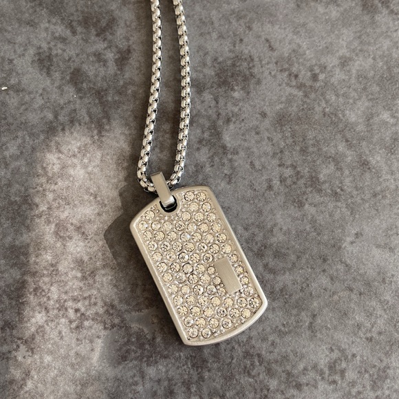 Pave stainless steel dog tag necklace - Picture 3 of 5